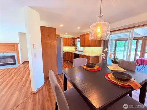 Dining - 41 Livengood Ln, Sequim, WA 98382 photo 1 of 3