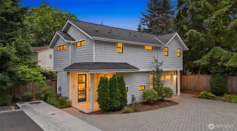 11505 112th Ct NE, Kirkland, WA 98033