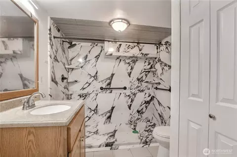 Bath - 201 E Beech St, Everett, WA 98203 photo 2 of 3