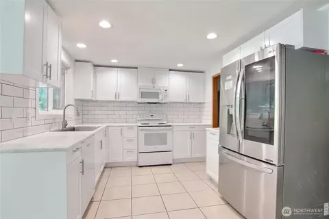 Kitchen - 201 E Beech St, Everett, WA 98203 photo 1 of 1