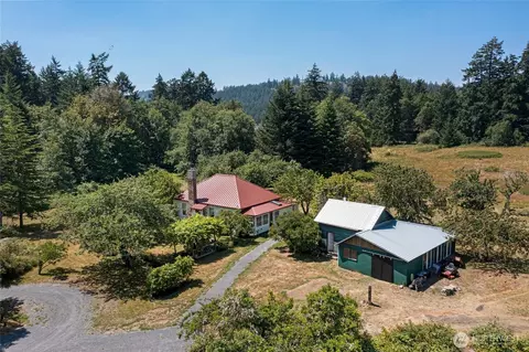 137 Skottowe Ln, Friday Harbor, WA 98250