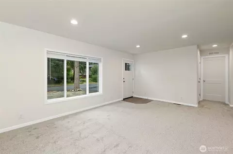 20016 65th Ave E, Spanaway, WA 98387 photo 4