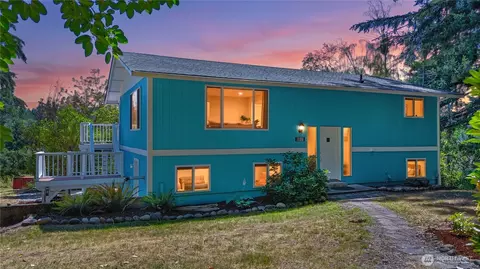 8811 83rd Ave SE, Olympia, WA 98513