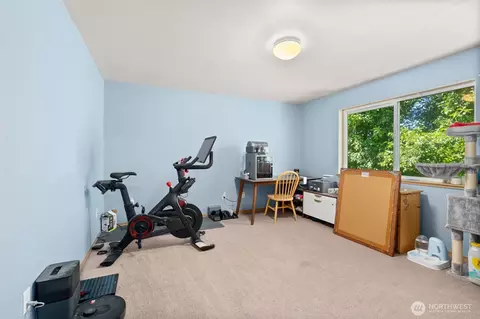 Bedroom - 150 126 Allen Rd, Onalaska, WA 98570 photo 3 of 4