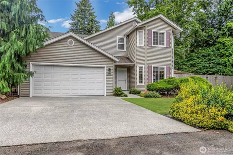 6602 109th St Ct E, Puyallup, WA 98373