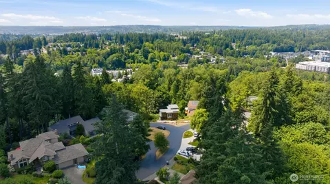 View/Area - 17419 102nd Ave NE, Bothell, WA 98011 photo 3 of 6