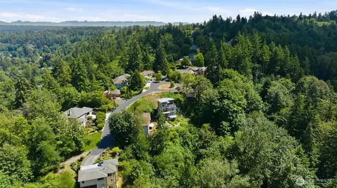 View/Area - 17419 102nd Ave NE, Bothell, WA 98011 photo 6 of 6
