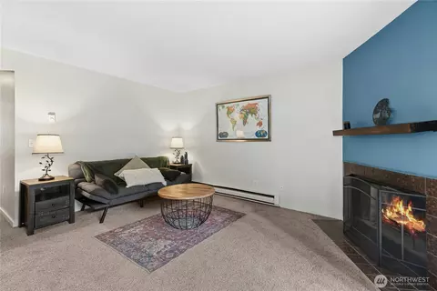 5506 220th St SW #A102, Mountlake Terrace, WA 98043