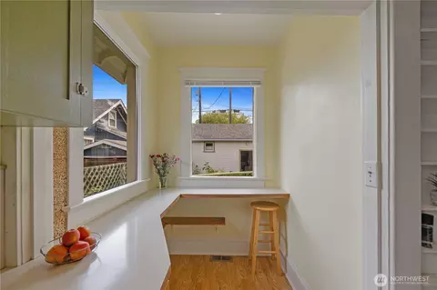 Kitchen - 1705 Hoyt Ave, Everett, WA 98201 photo 3 of 3