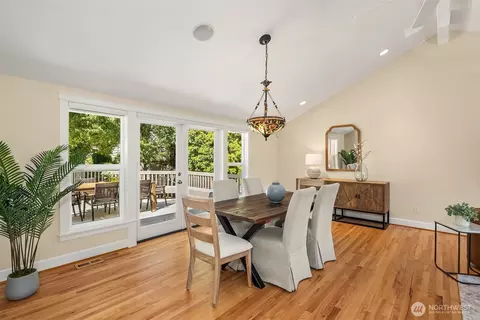 Dining - 10710 NE 190th St, Bothell, WA 98011 photo 1 of 2