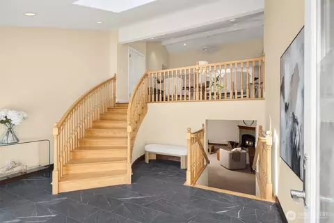 Entry Way - 10710 NE 190th St, Bothell, WA 98011 photo 1 of 1