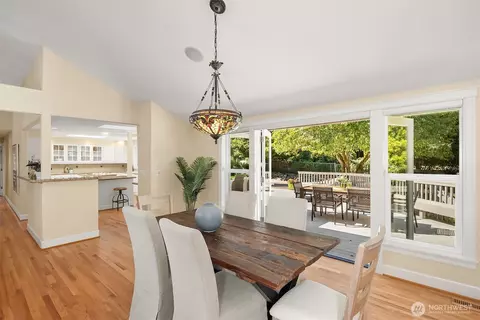 Dining - 10710 NE 190th St, Bothell, WA 98011 photo 2 of 2