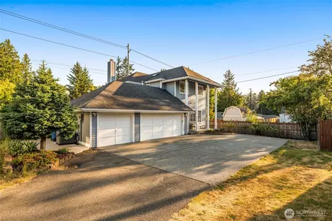 20721 122nd Pl SE, Kent, WA 98031