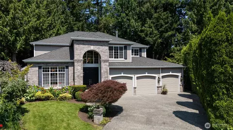 23420 SE 28th Ct, Sammamish, WA 98075