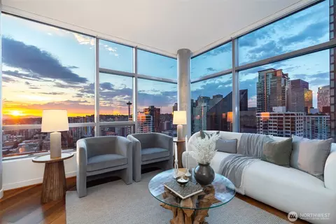 2033 2nd Ave #2104, Seattle, WA 98121