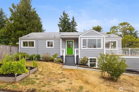 10835 35th Ave SW, Seattle, WA 98146