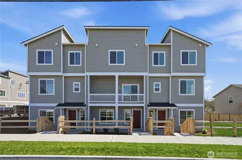 9811 31st Ave SE #E1, Everett, WA 98208