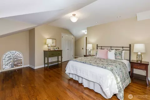 Bedroom - 2109 38th Ave E, Seattle, WA 98112 photo 1 of 3