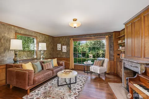 Living - 2109 38th Ave E, Seattle, WA 98112 photo 3 of 5