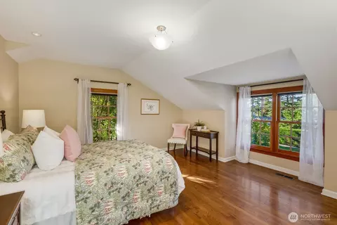 Bedroom - 2109 38th Ave E, Seattle, WA 98112 photo 2 of 3
