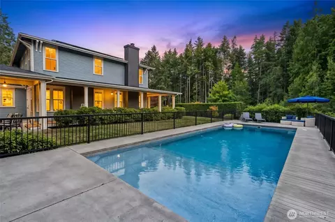 1414 NW Hermit Rdg, Poulsbo, WA 98370