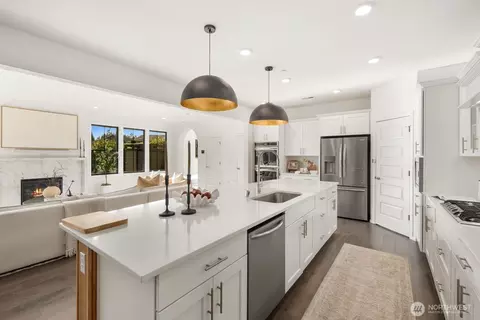 Kitchen - 19414 9th Ave SE, Bothell, WA 98012 photo 6 of 6