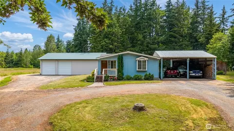 5027 Yellow Brick Rd, Bellingham, WA 98226
