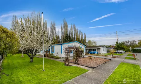 1710 N 33rd Pl, Mount Vernon, WA 98273