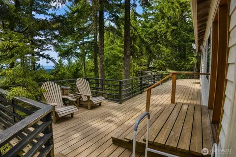 Exterior - 561 Discovery Way, Eastsound, WA 98245 photo 1 of 5