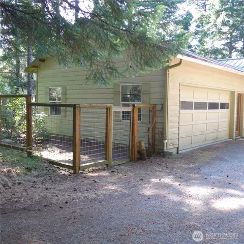 Exterior - 561 Discovery Way, Eastsound, WA 98245 photo 5 of 6