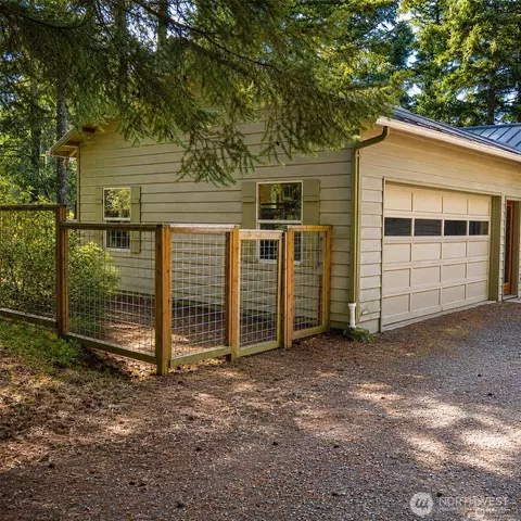 Exterior - 561 Discovery Way, Eastsound, WA 98245 photo 3 of 5