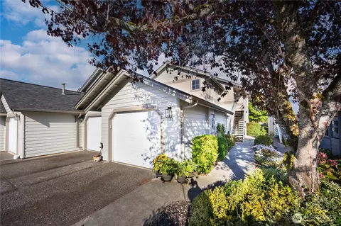 523 W Kellogg Rd, Bellingham, WA 98226