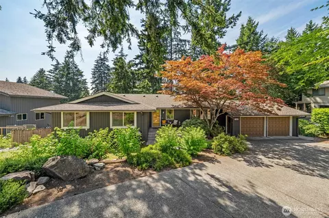 1550 Weathervane Dr, Fircrest, WA 98466