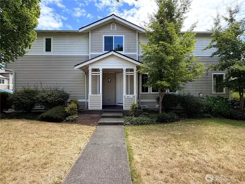 2045 Bobs Hollow Ln #A, Dupont, WA 98327