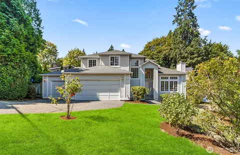 8721 128th Ave NE, Kirkland, WA 98033
