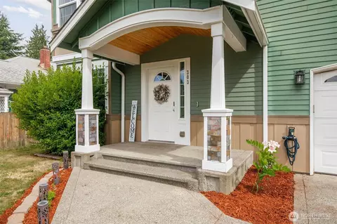 303 E Highland Dr, Arlington, WA 98223
