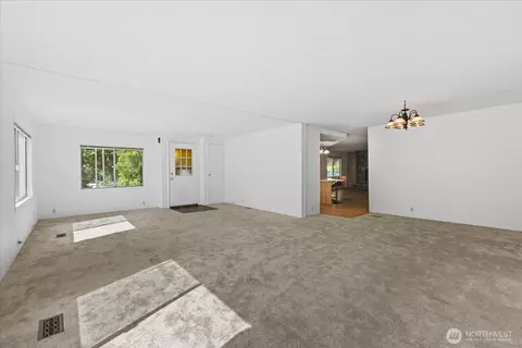 620 112th St SE #333, Everett, WA 98208 photo 4