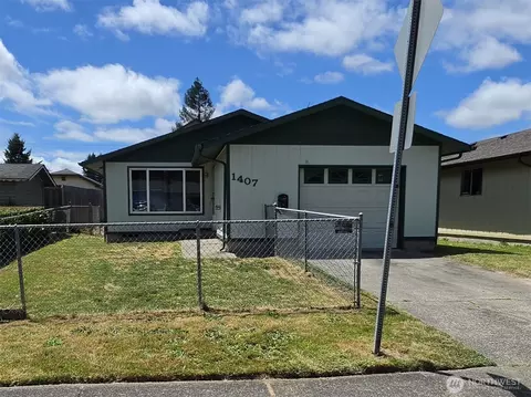 1407 Bowmont Ave, Kelso, WA 98626