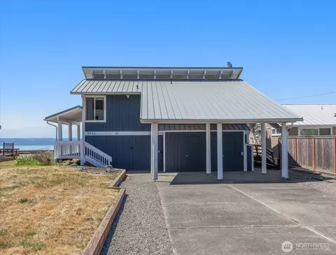 5924 Cedar St, Freeland, WA 98249