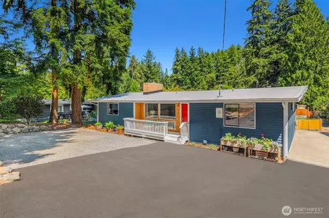 18210 Dayton Ave N, Shoreline, WA 98133