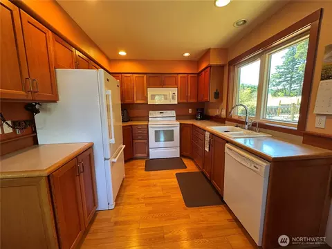 41 Mountain Vw, Eastsound, WA 98245 photo 11