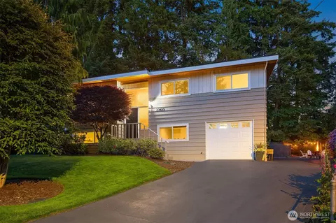 23823 86th Ave W, Edmonds, WA 98026