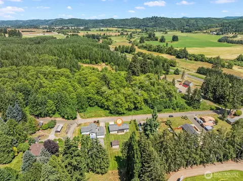 View/Area - 21 Maple Leaf St, Raymond, WA 98577 photo 5 of 8