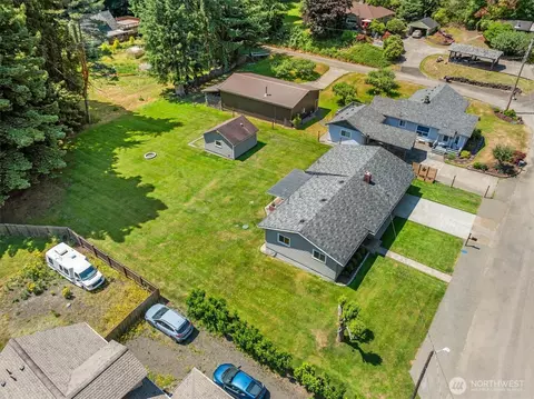 View/Area - 21 Maple Leaf St, Raymond, WA 98577 photo 4 of 8