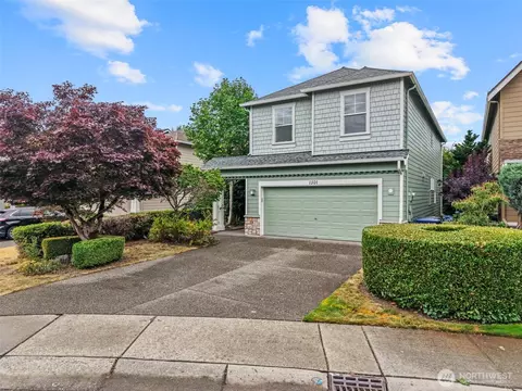 1301 225th Pl SE, Sammamish, WA 98075