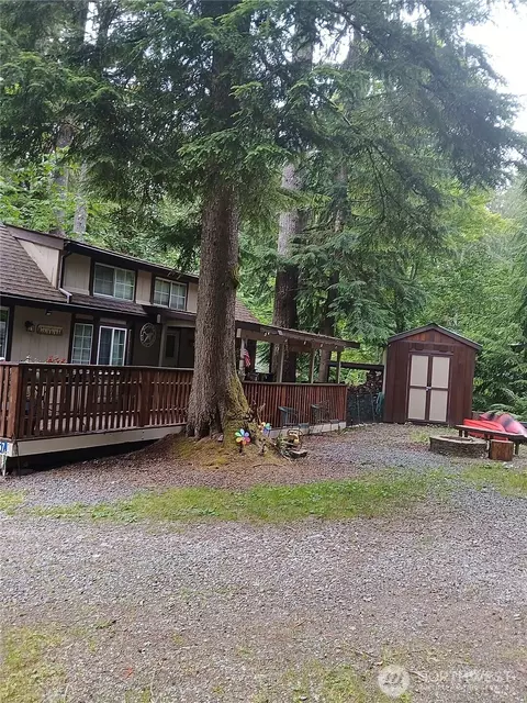 45057 Sikhs Trl, Concrete, WA 98237