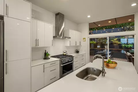 431 26th Ave E, Seattle, WA 98112 photo 13