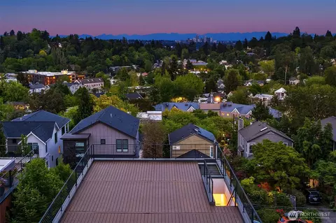 431 26th Ave E, Seattle, WA 98112 photo 35