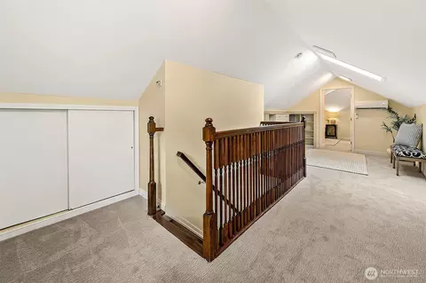 954 19th Ave E, Seattle, WA 98112 photo 17