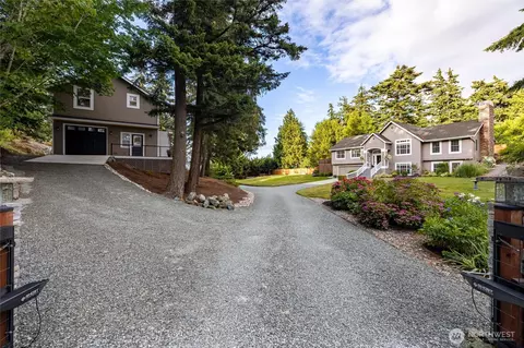 818 Haddon Rd, Anacortes, WA 98221